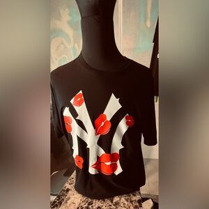 LA Ropa Vintage Shirt - L - Y2K Summer Teeshirt- Short Sleeve Shirt - Black Red